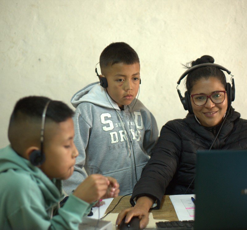 Sandra Misal, a Latin American serving as a missionary